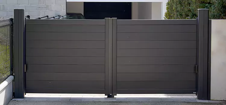 Common Residential Gate Issues We Resolve in Oak Harbor, WA